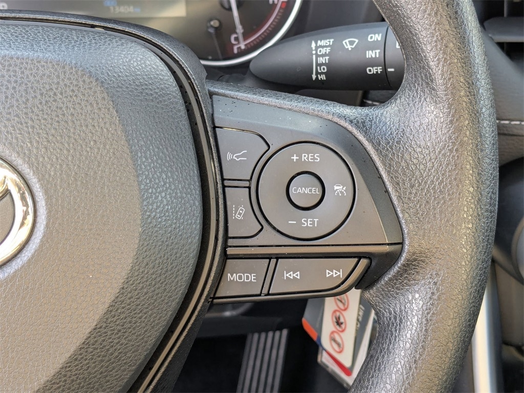 Thumbnail: 2025 Toyota RAV4 - 22