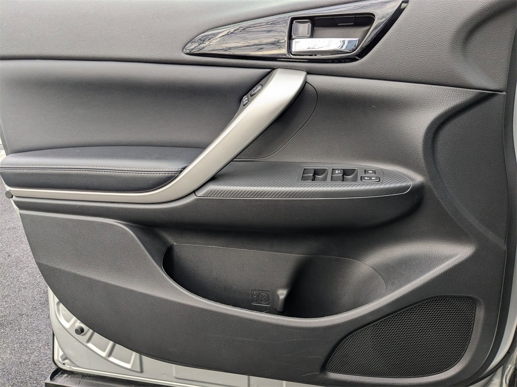 Thumbnail: 2024 Mitsubishi Eclipse Cross - 13