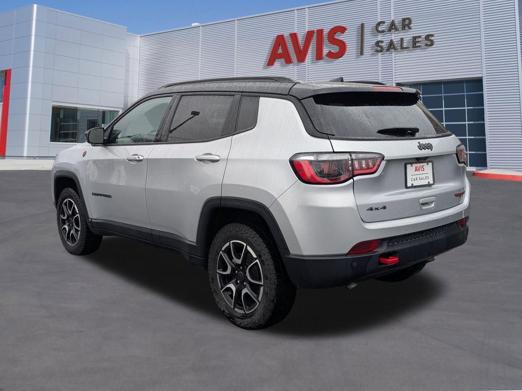Thumbnail: 2025 Jeep Compass - 9