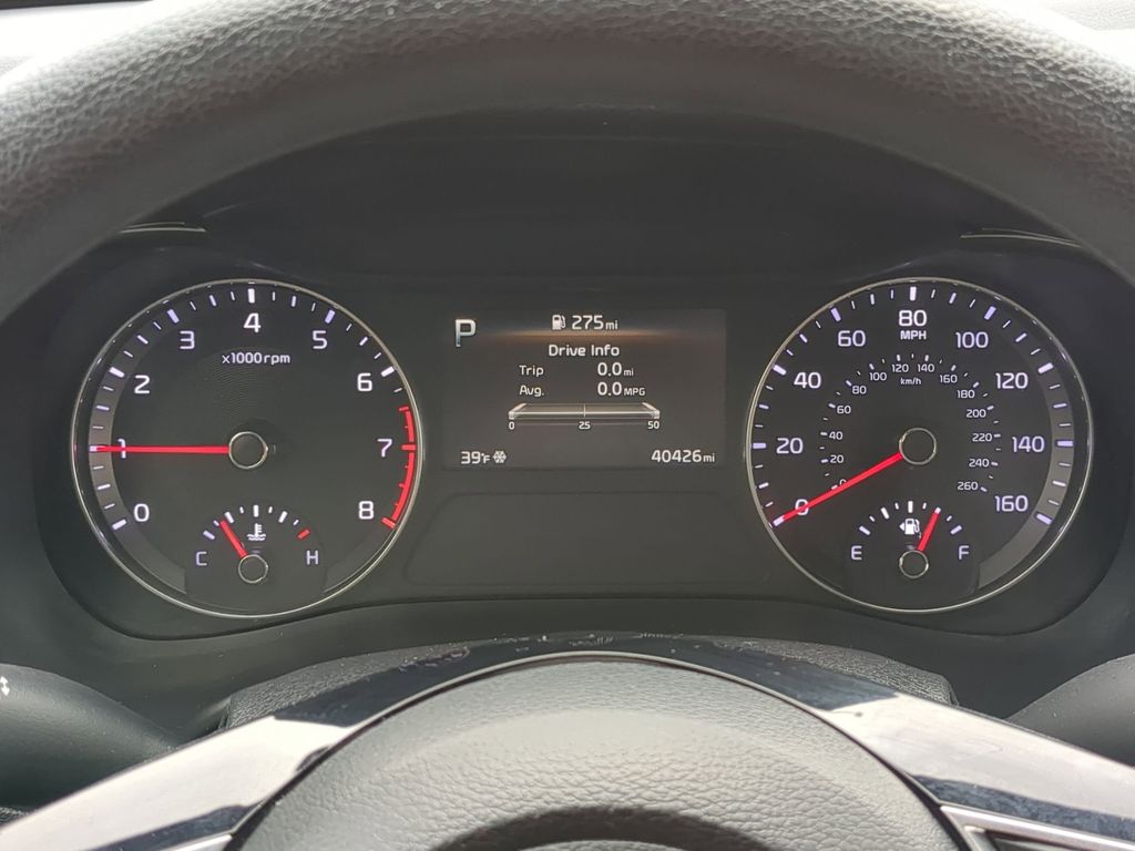 Thumbnail: 2024 Kia Forte - 16