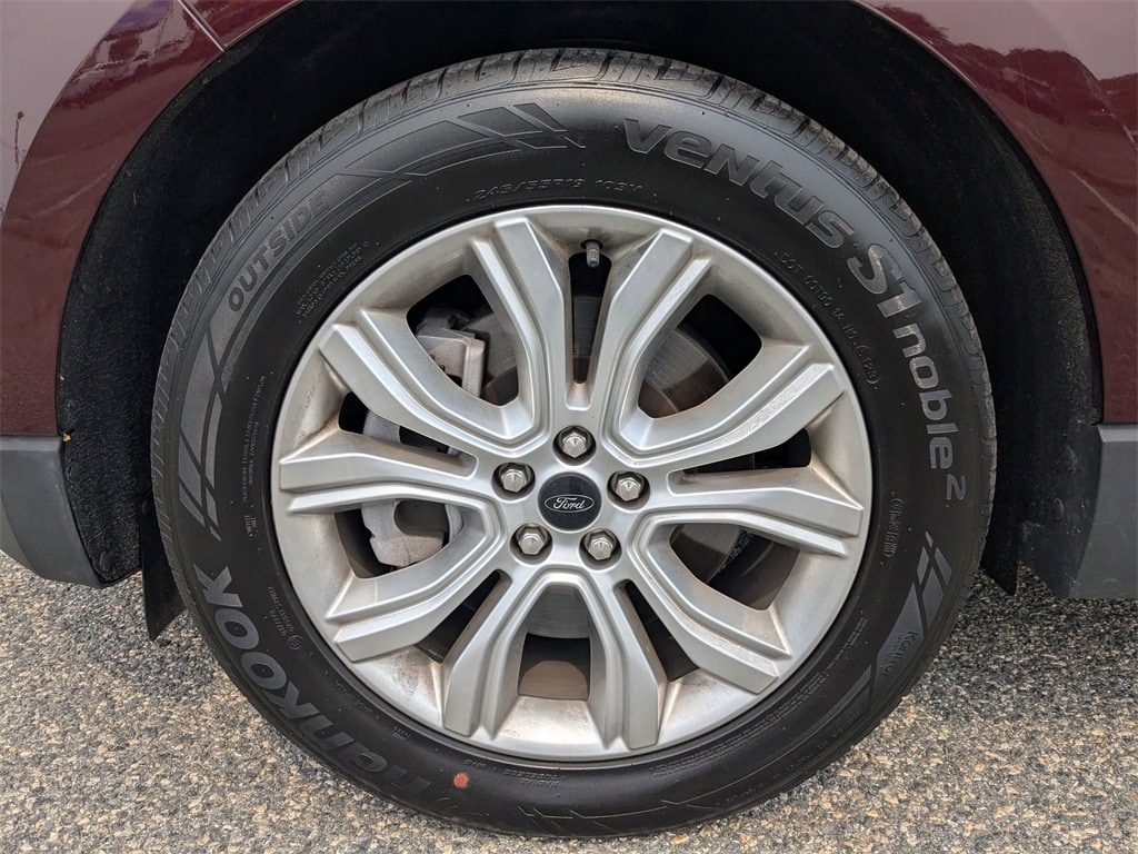 Thumbnail: 2024 Ford Edge - 9