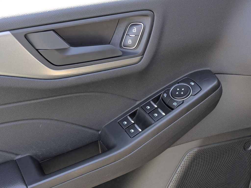 Thumbnail: 2025 Ford Escape - 13