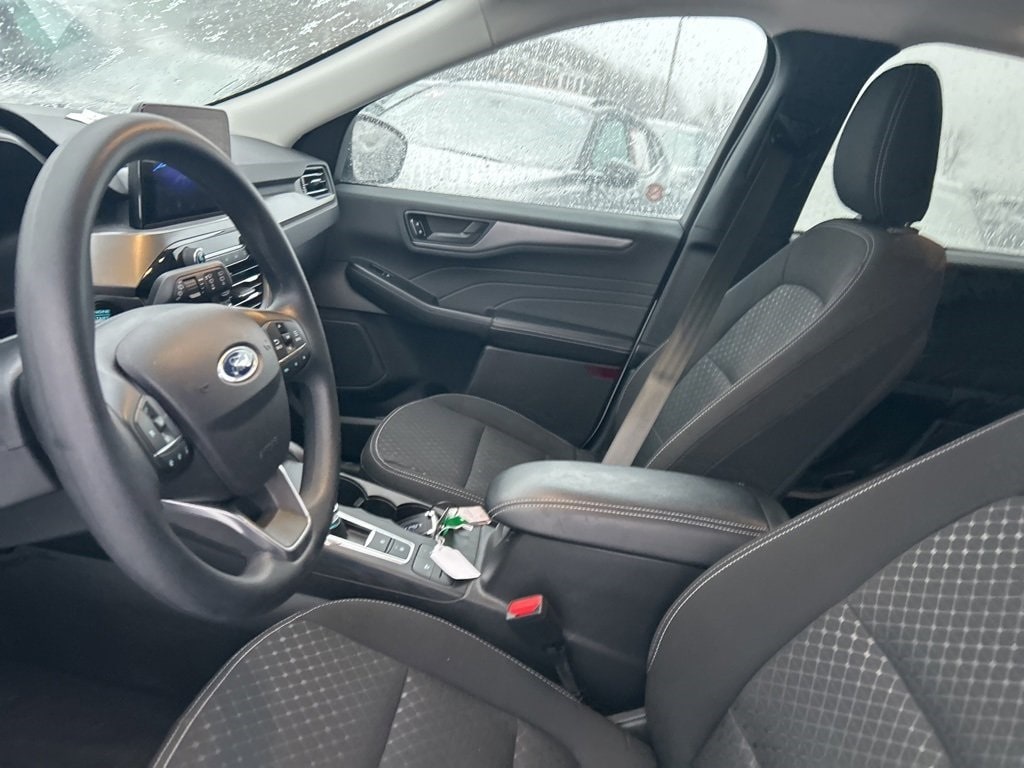 Thumbnail: 2025 Ford Escape - 5