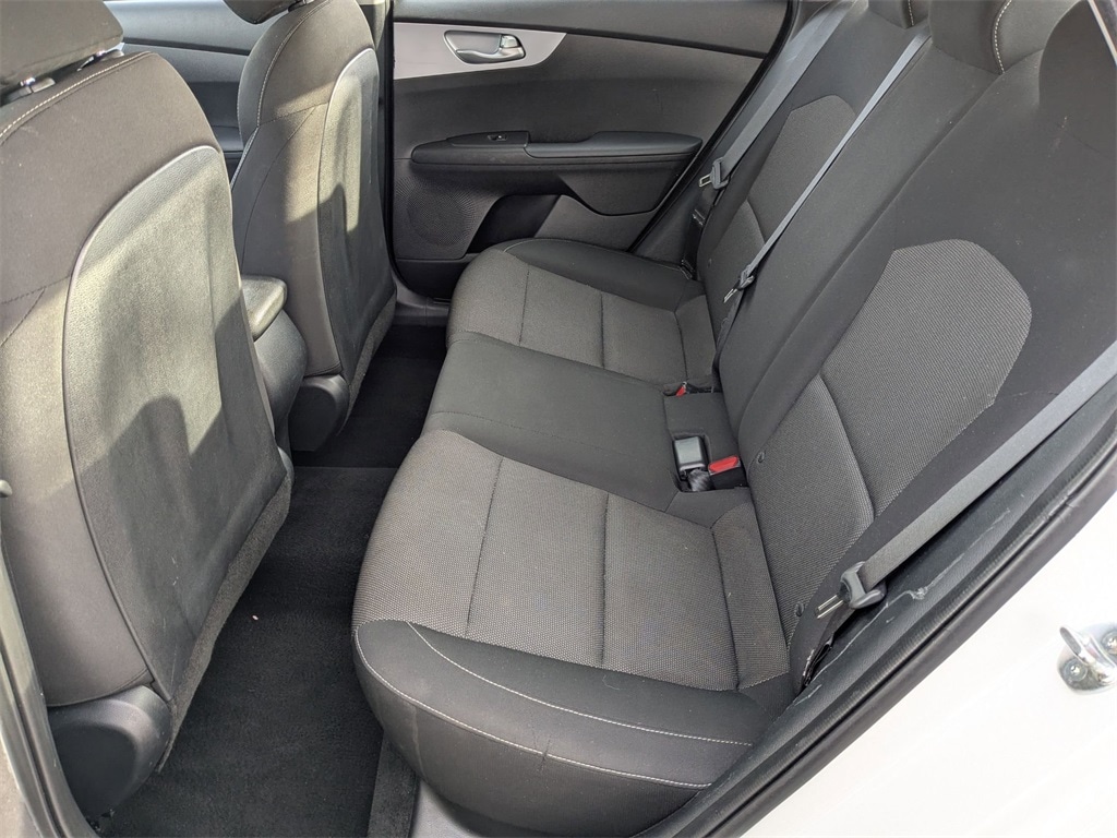 Thumbnail: 2024 Kia Forte - 28