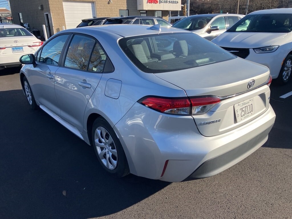 Thumbnail: 2024 Toyota Corolla - 3