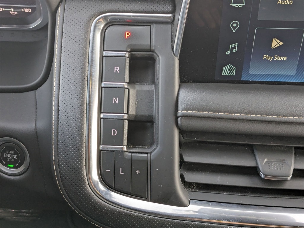 Thumbnail: 2023 Chevrolet Suburban - 26