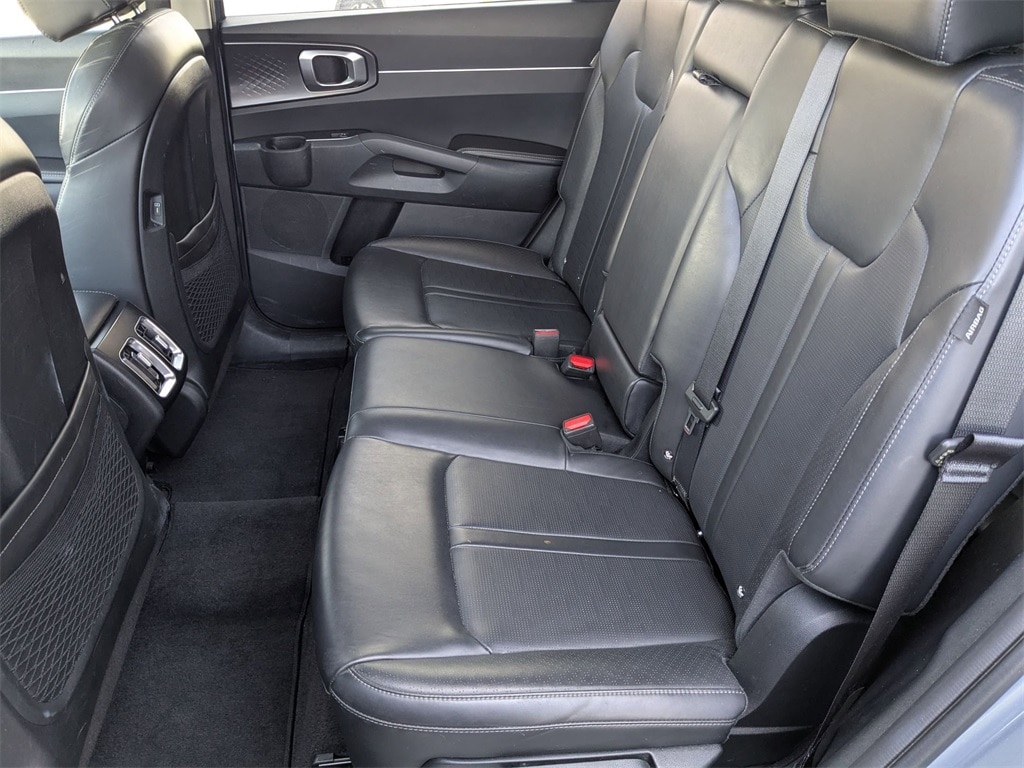 Thumbnail: 2024 Kia Sorento - 29