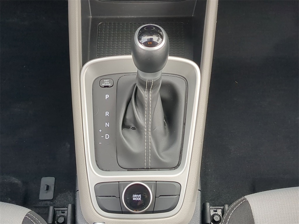 Thumbnail: 2025 Hyundai Venue - 23