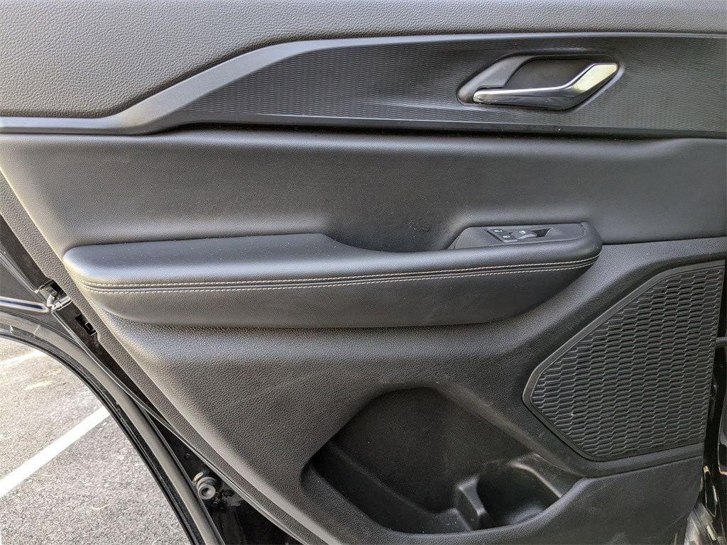 Thumbnail: 2024 Jeep Grand Cherokee - 28