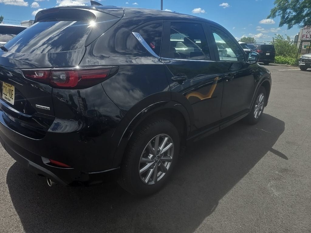 Thumbnail: 2025 Mazda CX-5 - 4
