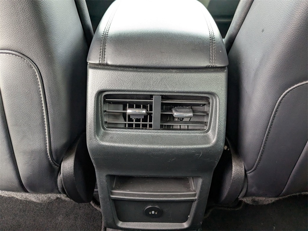 Thumbnail: 2024 Ford Edge - 26