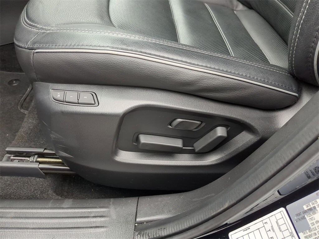 Thumbnail: 2025 Mazda CX-5 - 14