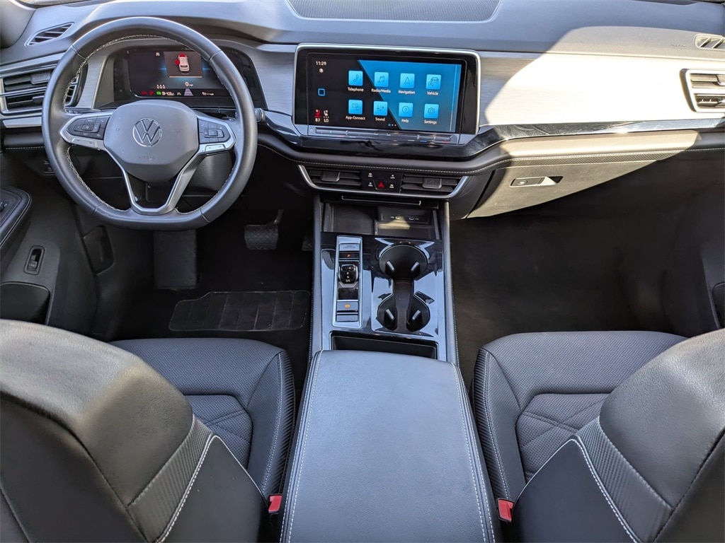 Thumbnail: 2024 Volkswagen Atlas - 31