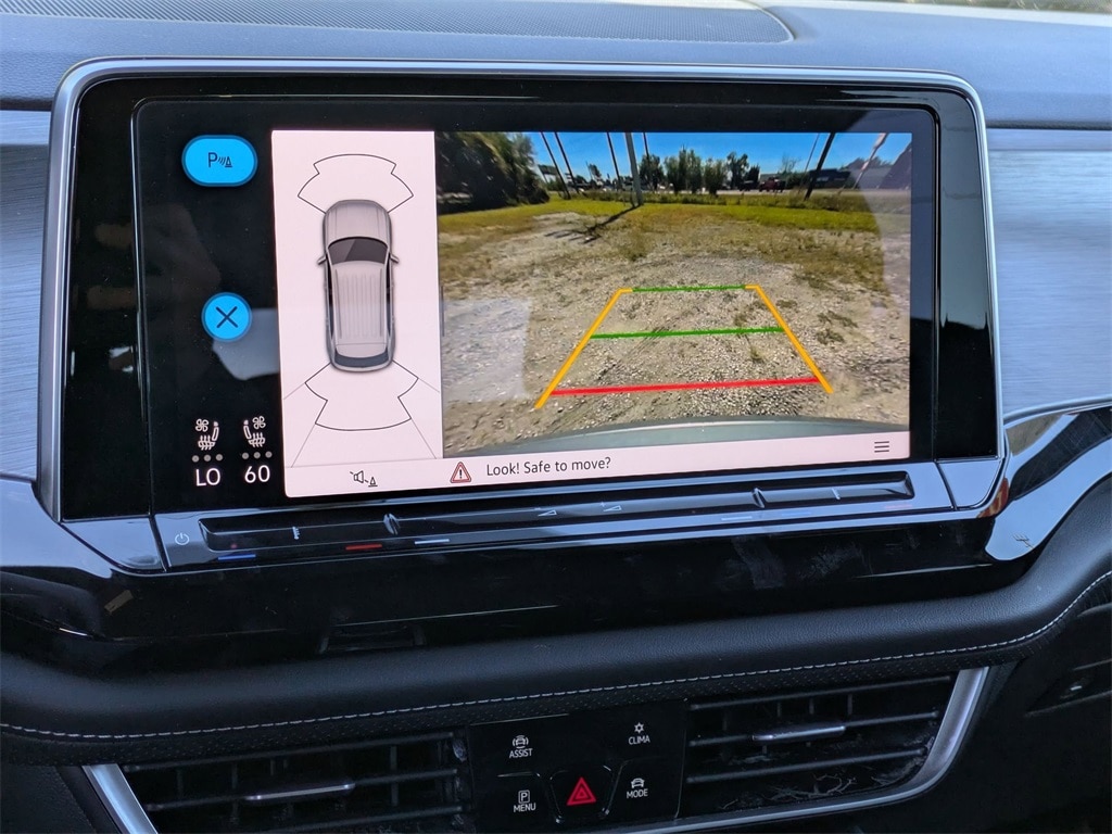 Thumbnail: 2025 Volkswagen Atlas - 17