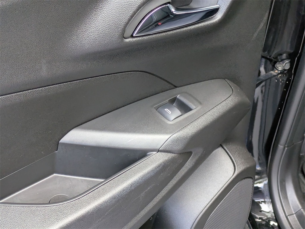 Thumbnail: 2024 Chevrolet Trax - 27