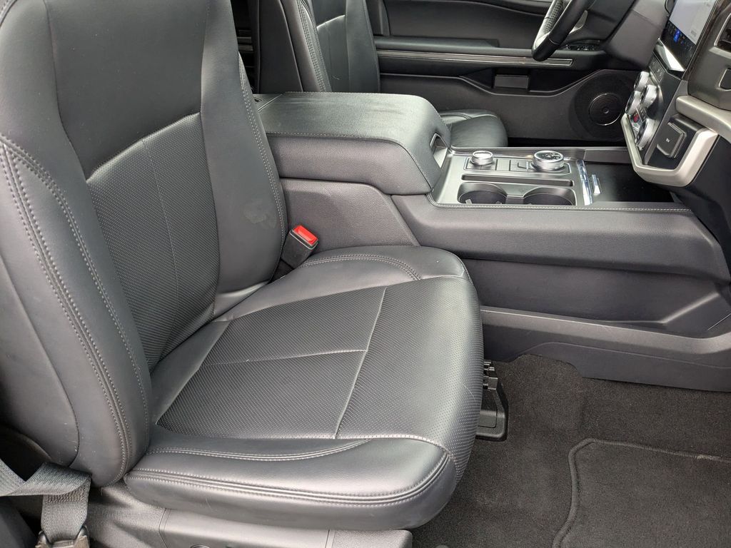 Thumbnail: 2024 Ford Expedition MAX - 42