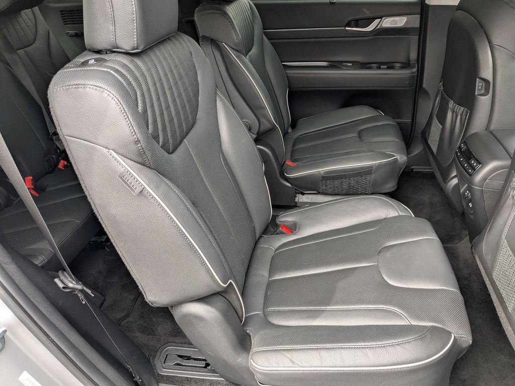 Thumbnail: 2025 Hyundai Palisade - 32