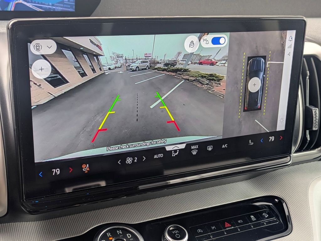 Thumbnail: 2025 Ford Expedition - 26