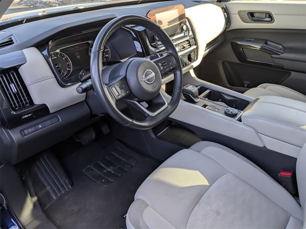 Thumbnail: 2024 Nissan Pathfinder - 17