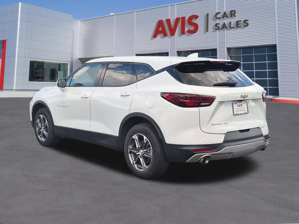 Thumbnail: 2025 Chevrolet Blazer - 9