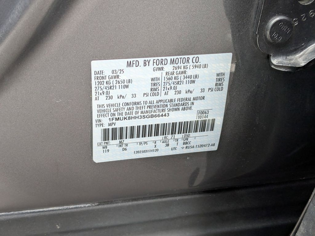 Thumbnail: 2025 Ford Explorer - 35