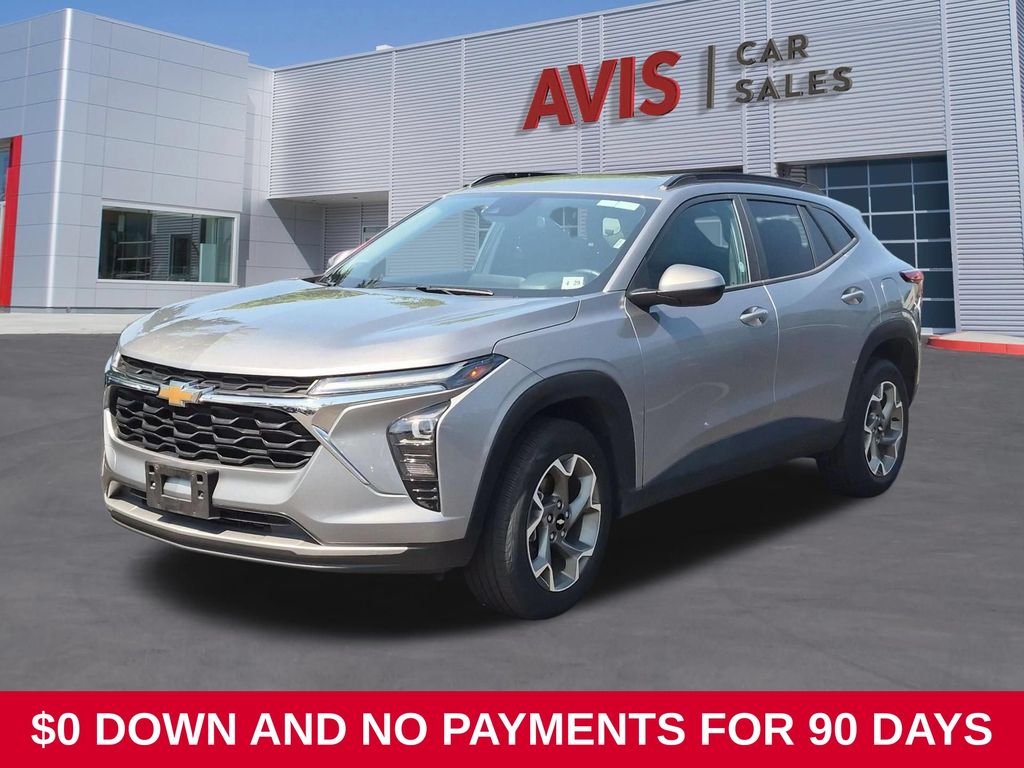Thumbnail: 2025 Chevrolet Trax - 1