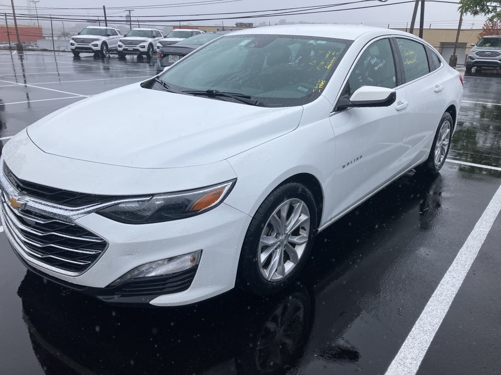 Thumbnail: 2023 Chevrolet Malibu - 1