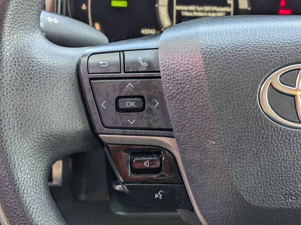 Thumbnail: 2025 Toyota Camry - 17