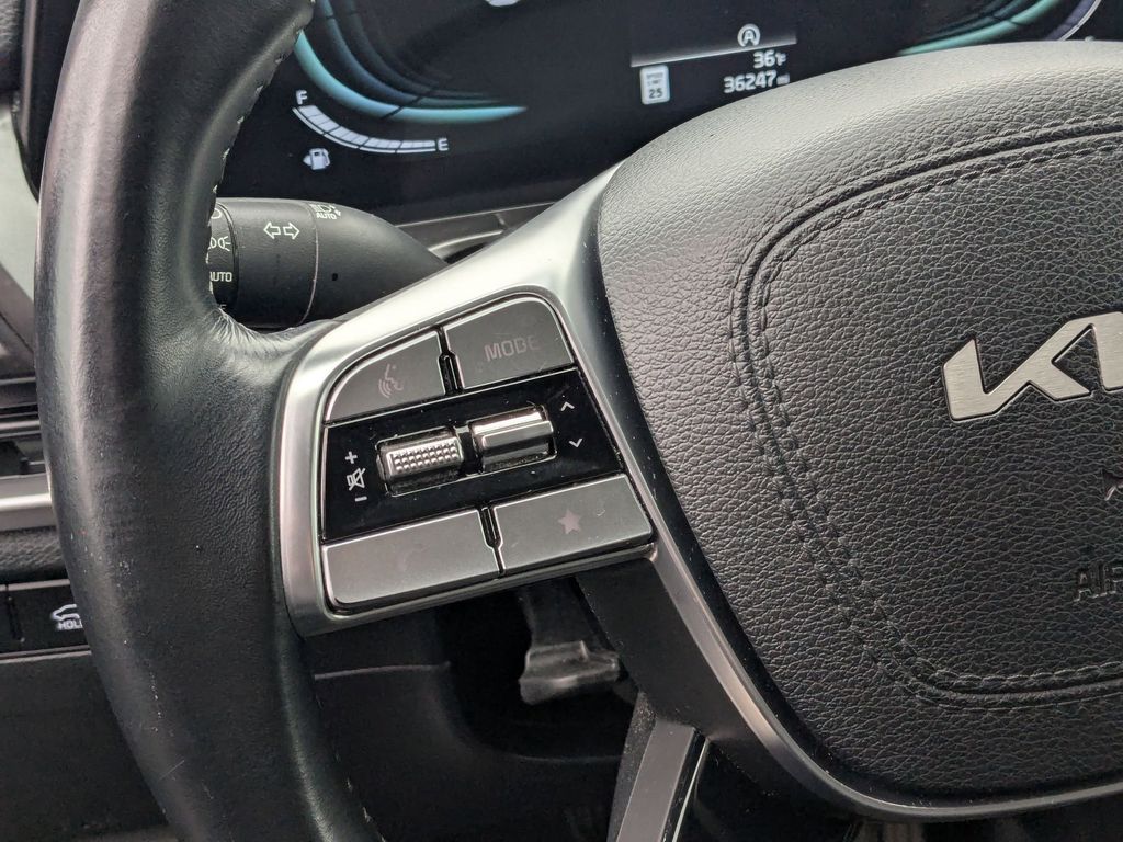 Thumbnail: 2025 Kia Telluride - 17