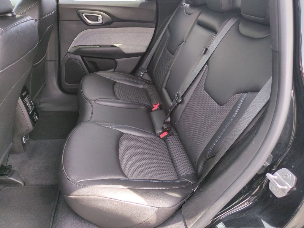 Thumbnail: 2025 Jeep Compass - 28