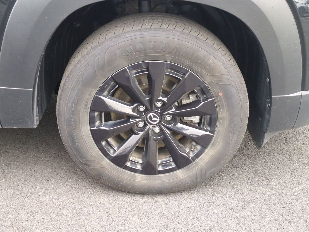 Thumbnail: 2025 Mazda CX-50 - 27