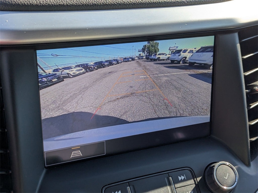 Thumbnail: 2023 GMC Acadia - 24