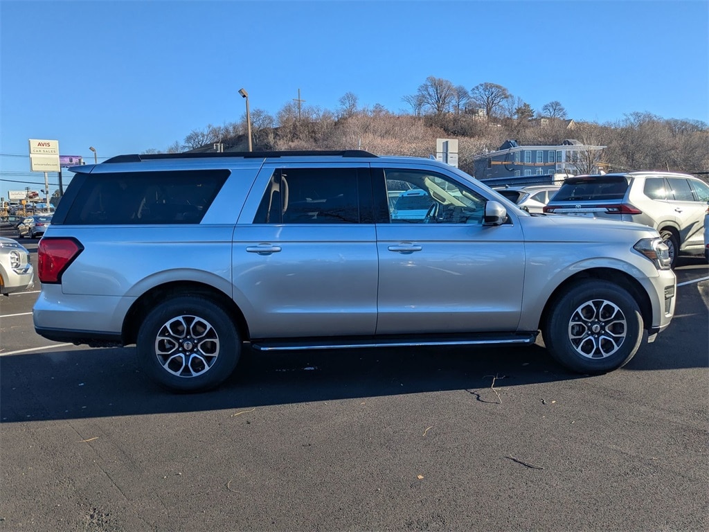 Thumbnail: 2023 Ford Expedition MAX - 7