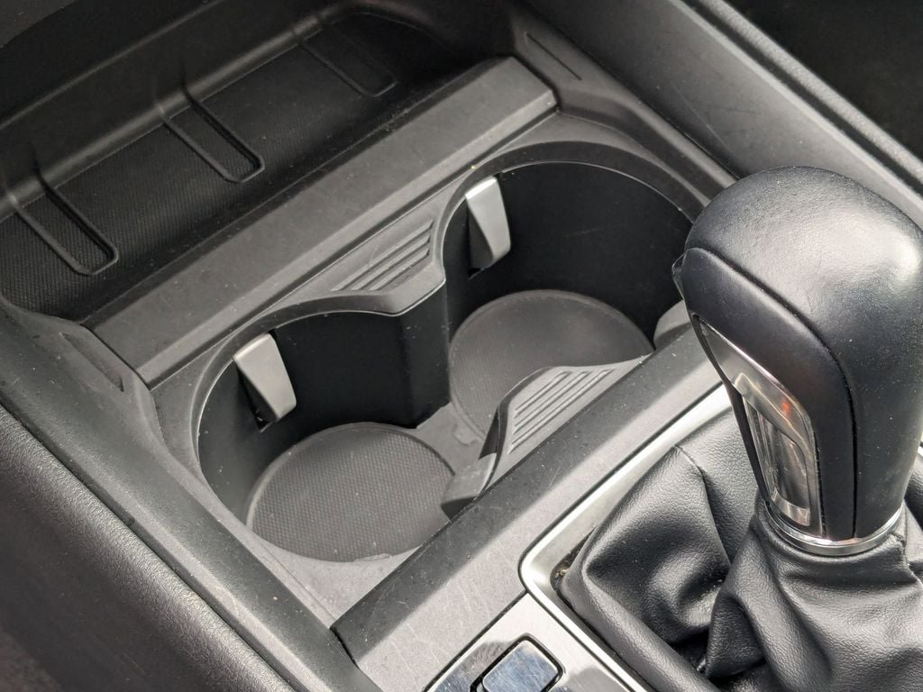 Thumbnail: 2025 Mazda CX-50 - 25