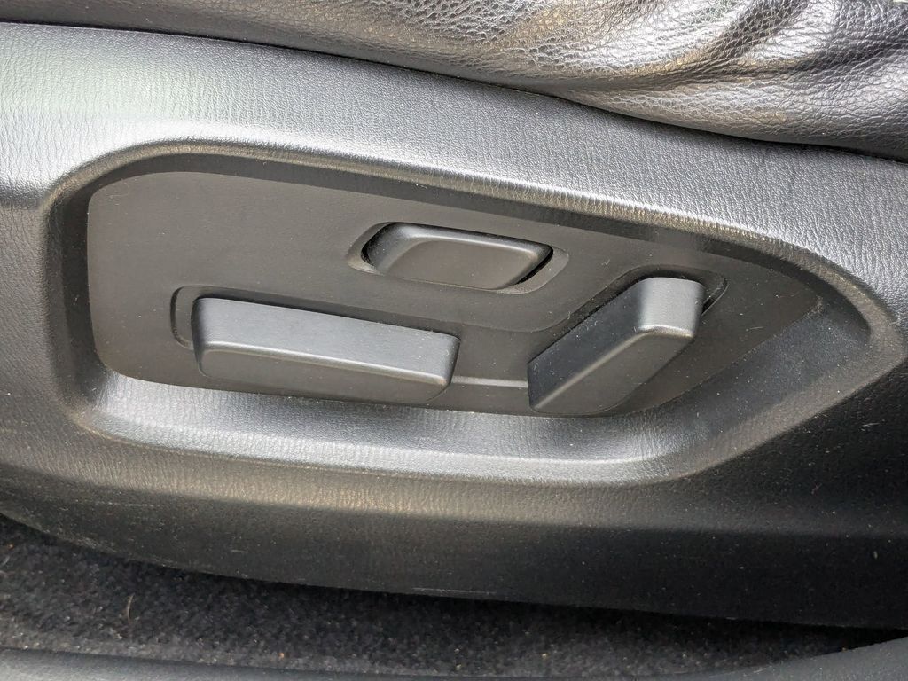 Thumbnail: 2018 Mazda CX-9 - 14