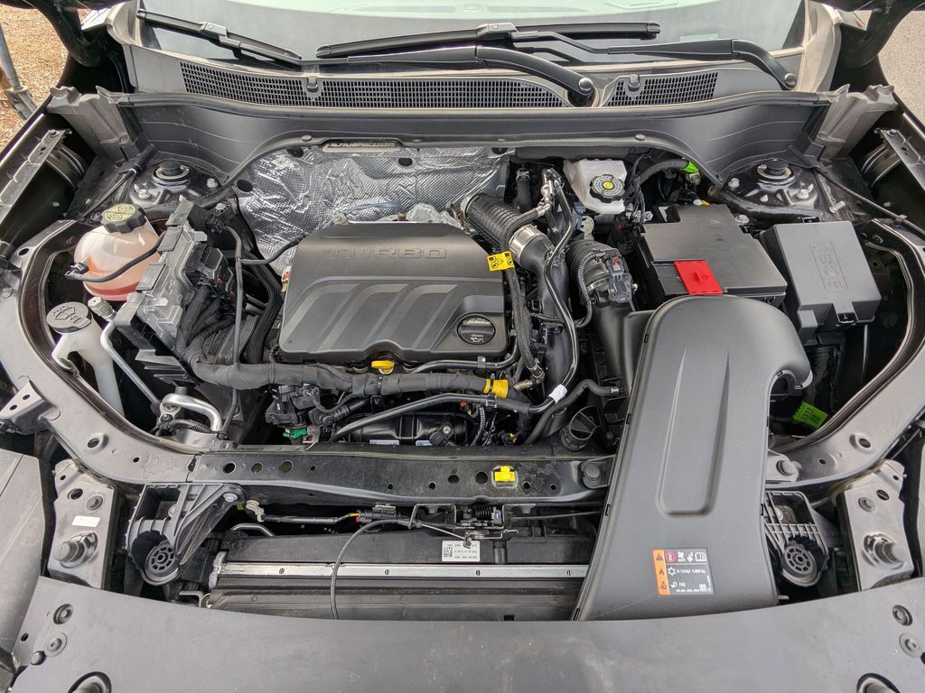 Thumbnail: 2025 Chevrolet Trax - 32