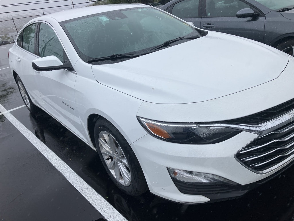 Thumbnail: 2023 Chevrolet Malibu - 2