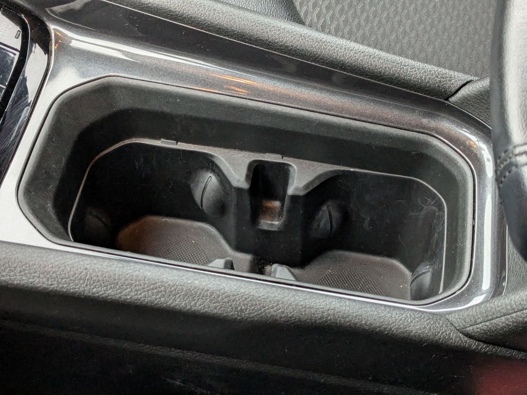 Thumbnail: 2025 Jeep Compass - 24