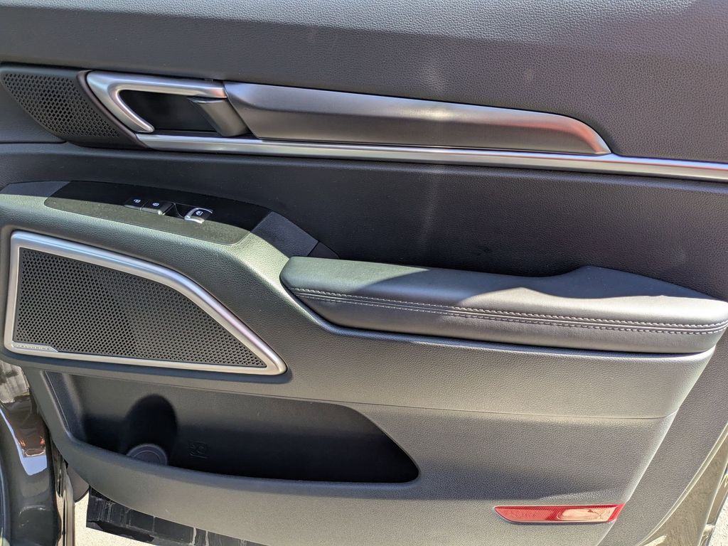 Thumbnail: 2025 Kia Telluride - 33