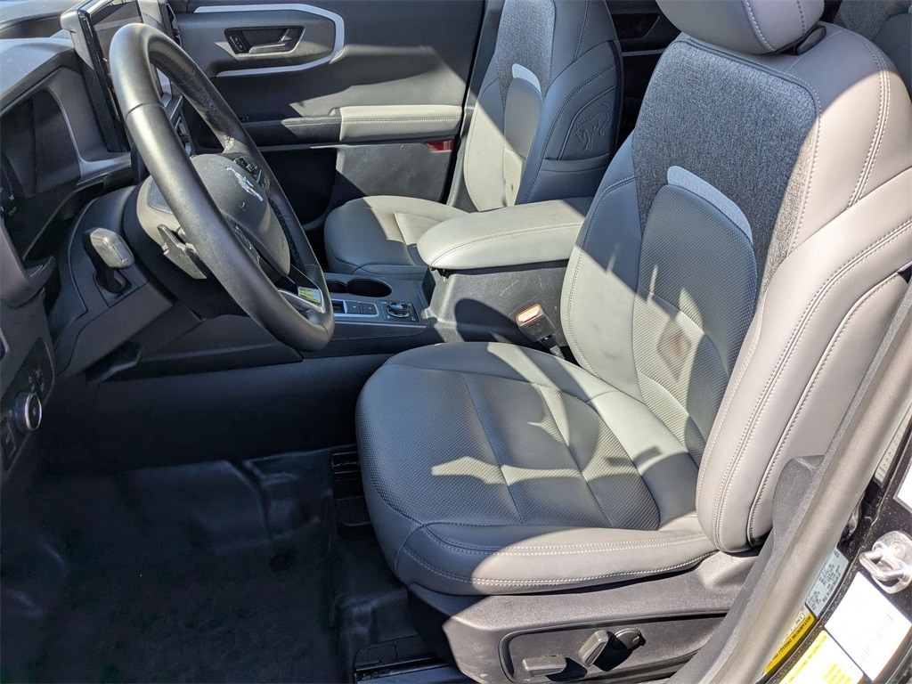 Thumbnail: 2025 Ford Bronco Sport - 18