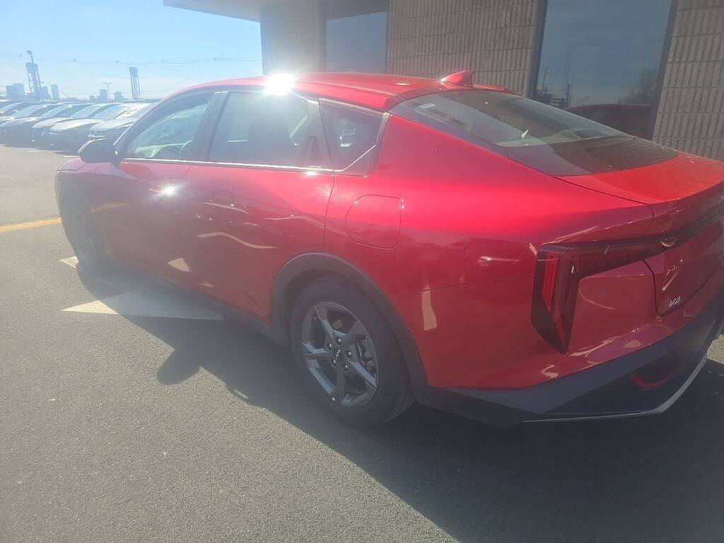 Certified 2025 Kia K4 LXS Sedan