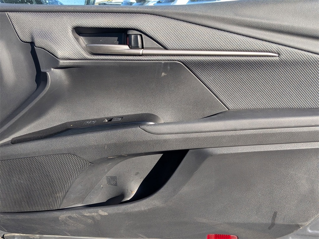 Thumbnail: 2025 Toyota Camry - 35