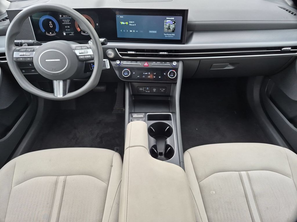 2025 Hyundai Sonata SEL - Photo 25