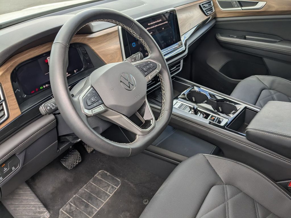 Thumbnail: 2025 Volkswagen Atlas - 15