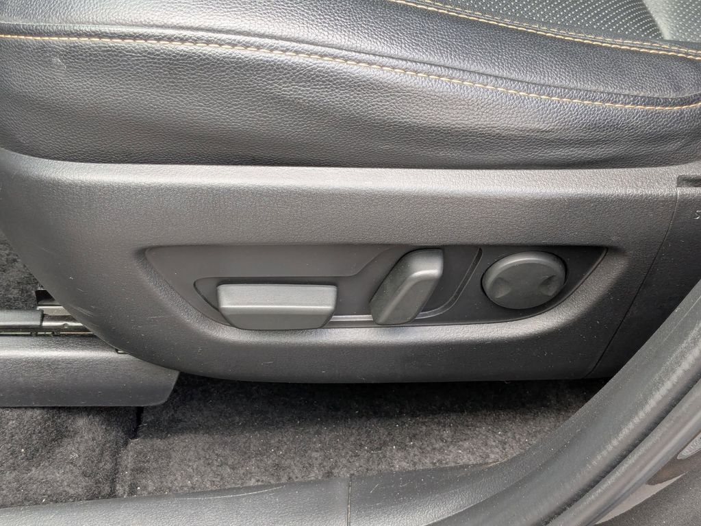 Thumbnail: 2024 Mazda CX-90 - 14