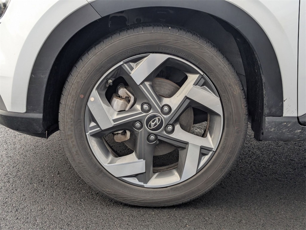 Thumbnail: 2025 Hyundai Venue - 11