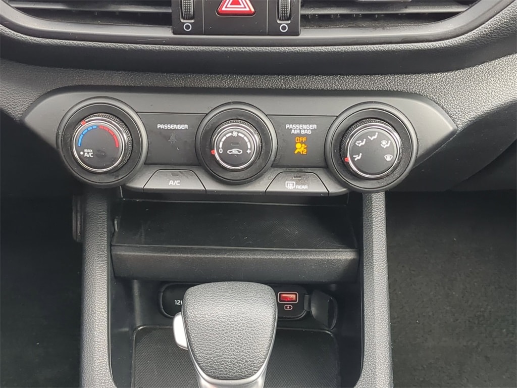 Thumbnail: 2024 Kia Forte - 20