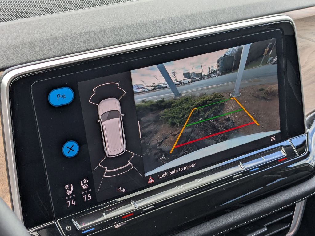 Thumbnail: 2025 Volkswagen Atlas - 22