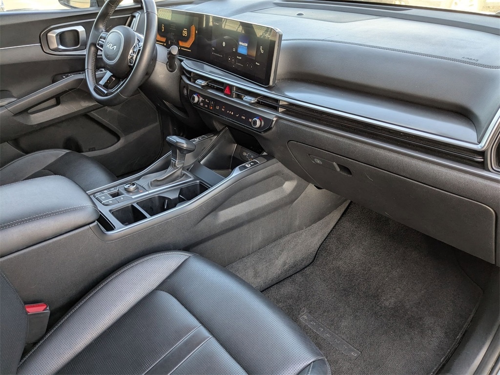 Thumbnail: 2024 Kia Sorento - 38