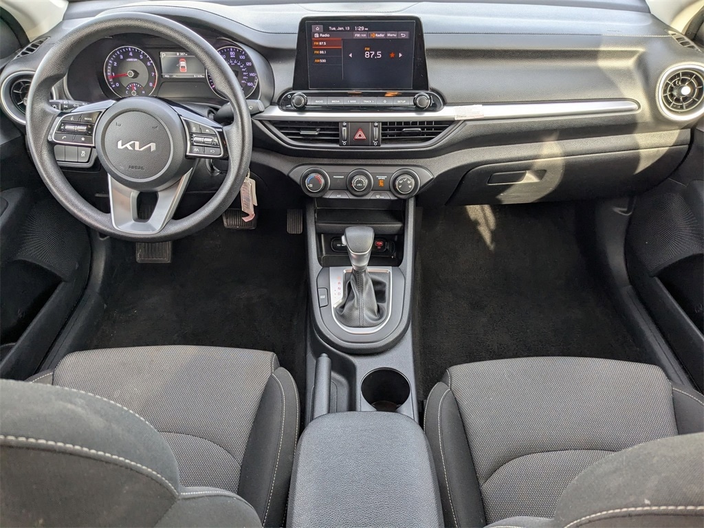 Thumbnail: 2024 Kia Forte - 31